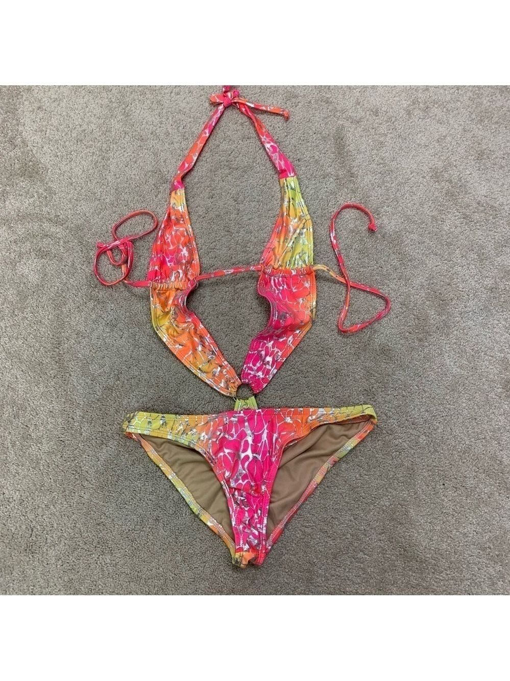 Blvd Collection neon pink yellow metallic swimsuit Sz M🇨🇦
